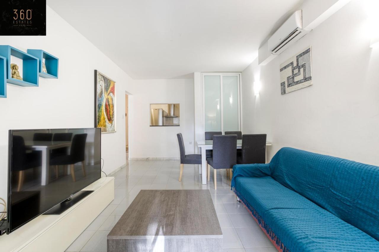 Centre Apt In St Julians/Pv With Spacious Living By 360 Estates San Ġiljan Kültér fotó